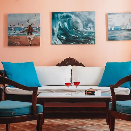 Il Paradiso Andros Vila *