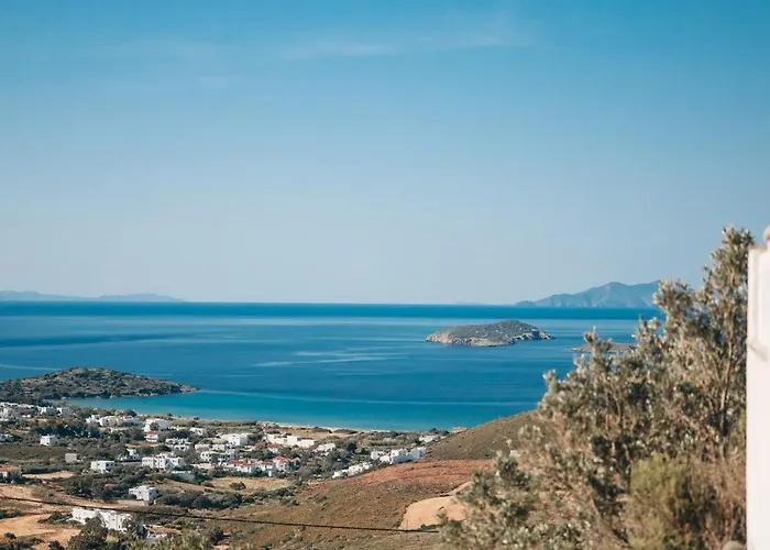 Il Paradiso Andros Vila *